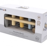 Viga PolarB Drevená hračka s kolíkmi a kladivkom Montessori