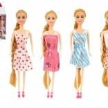 Bábika s dlhým vrkočom