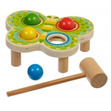 Drevená zatĺkačka Motýľ so 4 farebnými guľami