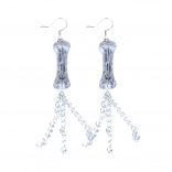 Náušnice kosť v gotickom štýle na Halloween